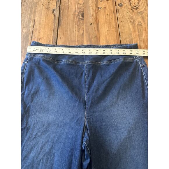 Free People We The Free Penny Flare Jeans Size Medium Pull On Pants Bootcut - Picture 13 of 15